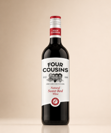 Four Cousins-Natural Sweet Red